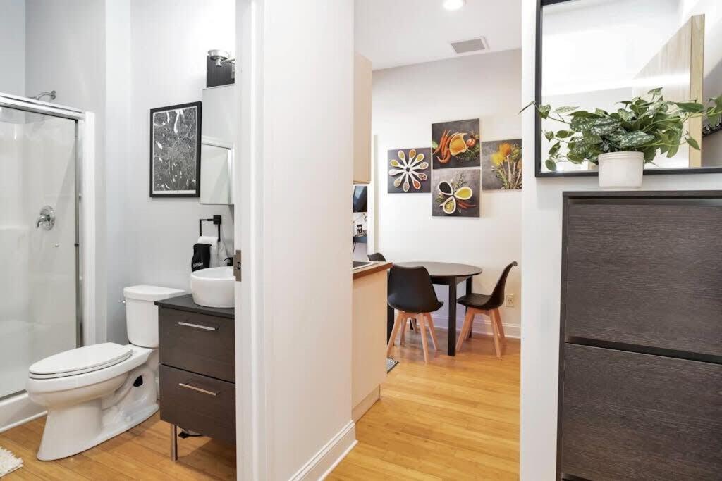 Cozy 1 Bedroom Apt Kitchen Central 丹伯里 外观 照片